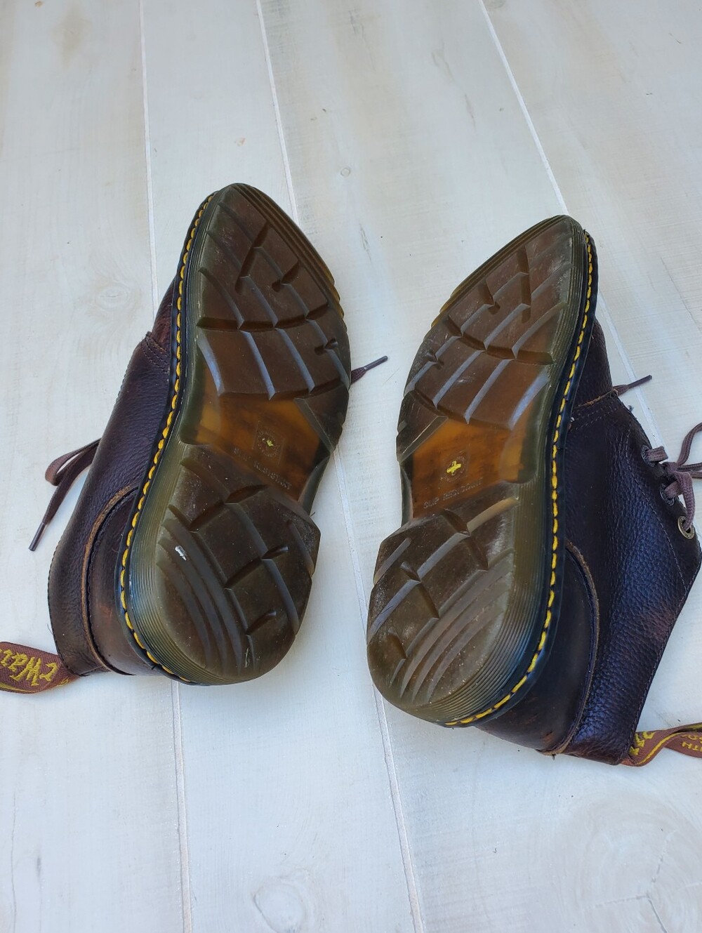 Dr Martens Sussex Leather Chukka Boots - Picture 5 of 7